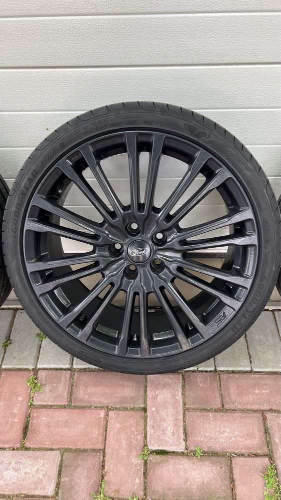 Vand 4x Jante Ford Focus RS 19 + anvelope vara Goodyear