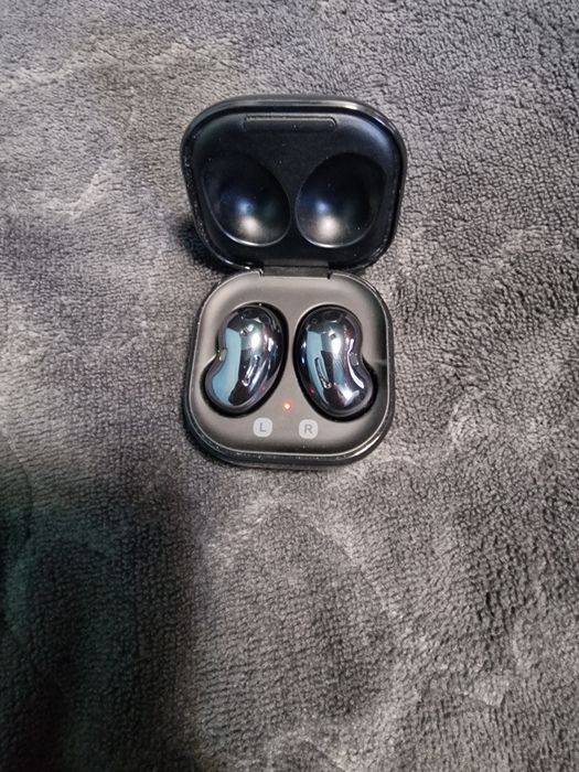 Samsung Galaxy Buds Live