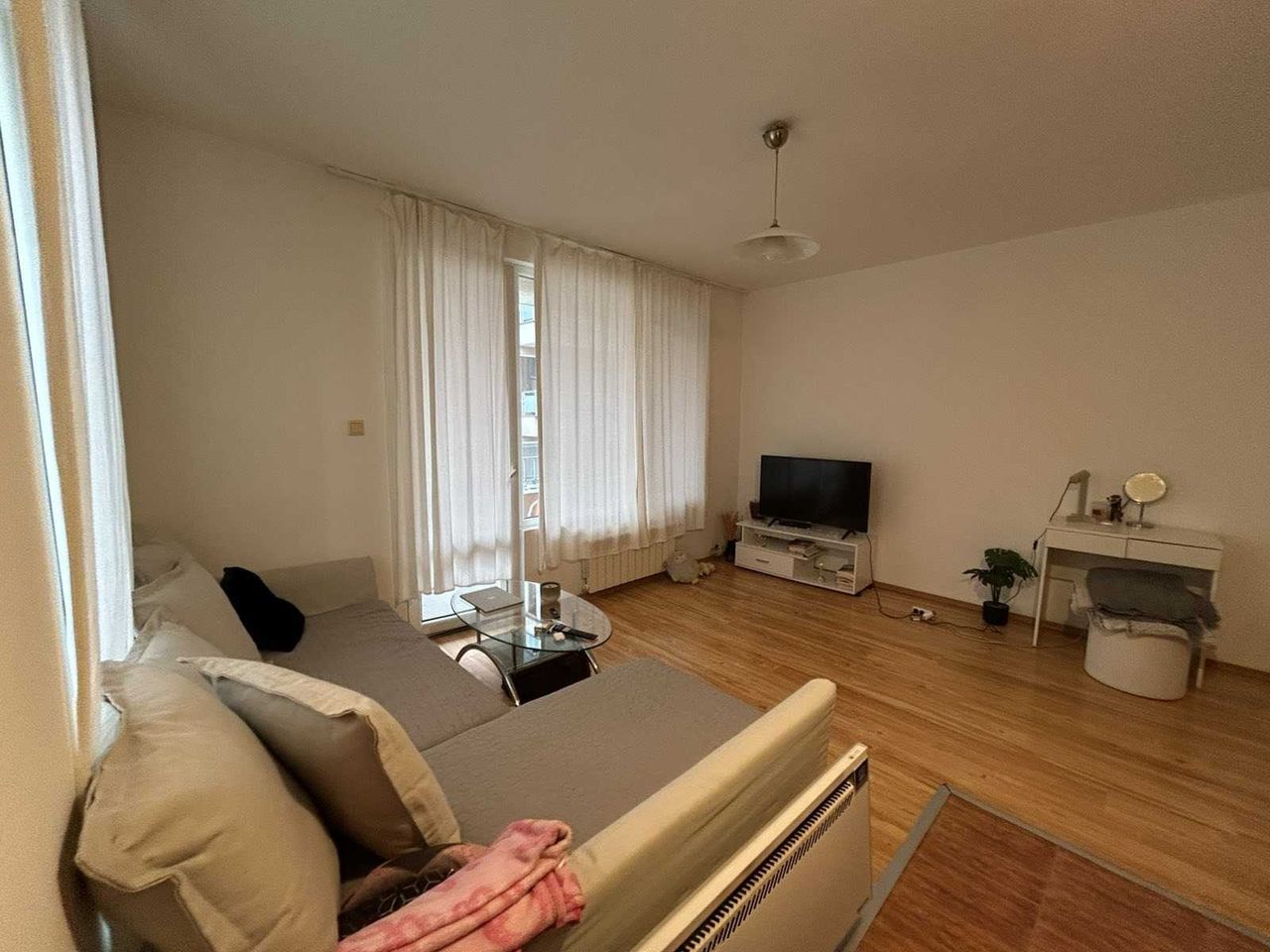 Продава се Двустаен апартамент в София, Илинден - 71 кв.м за 1677 €/кв.м - Снимка #2