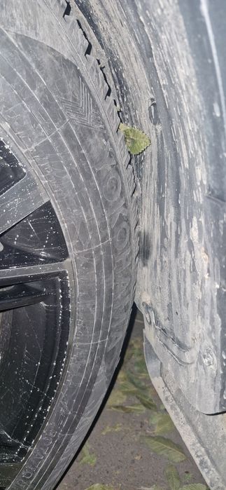 Покрышки зимние новые