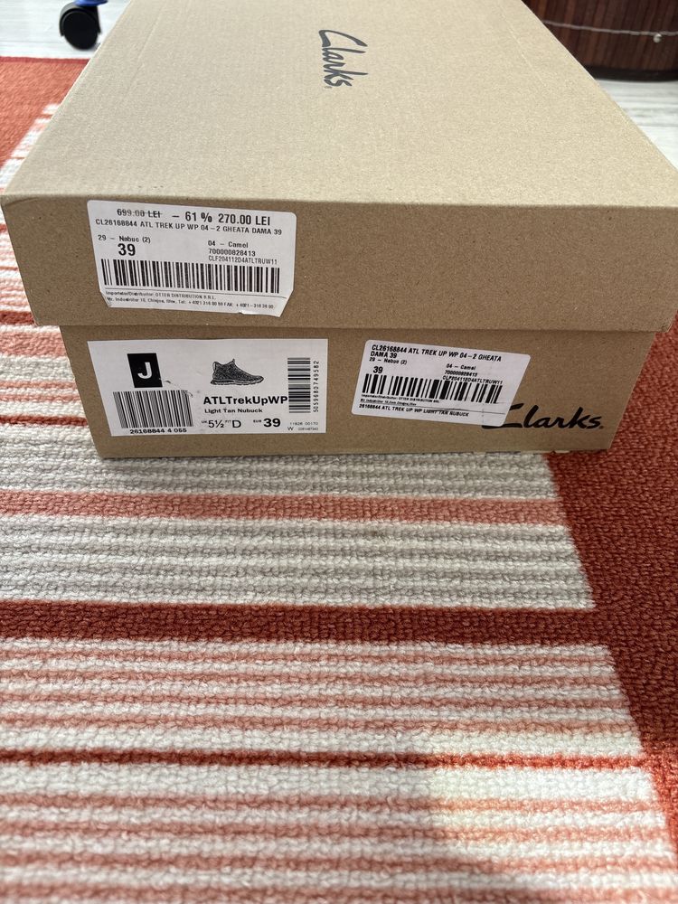 Дамски боти Clarks