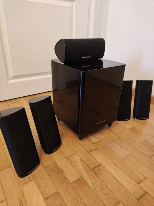 Sistem 5.1 Harman Kardon HKTS 16 cu amplificator AVR 151S cu HDMI ARC.