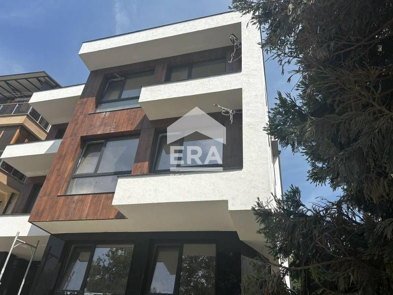 Двустаен апартамент за продажба, със завършване до ключ, в новопострое