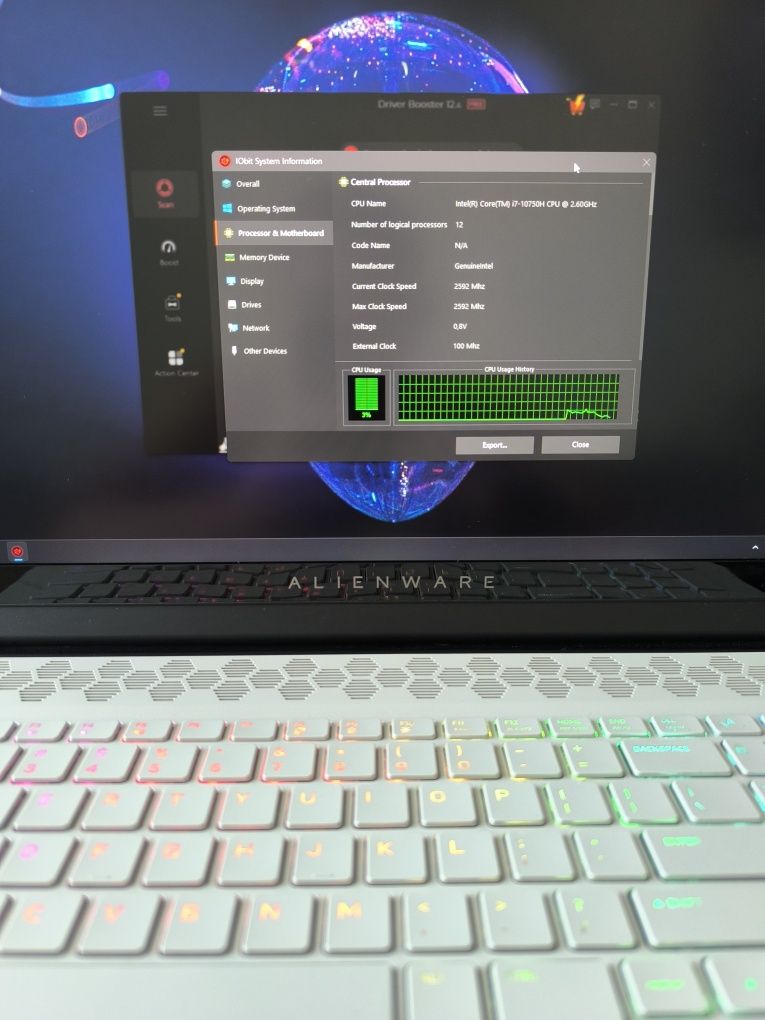 Лаптоп Alienware m17 r3 17.3 инча 300hz