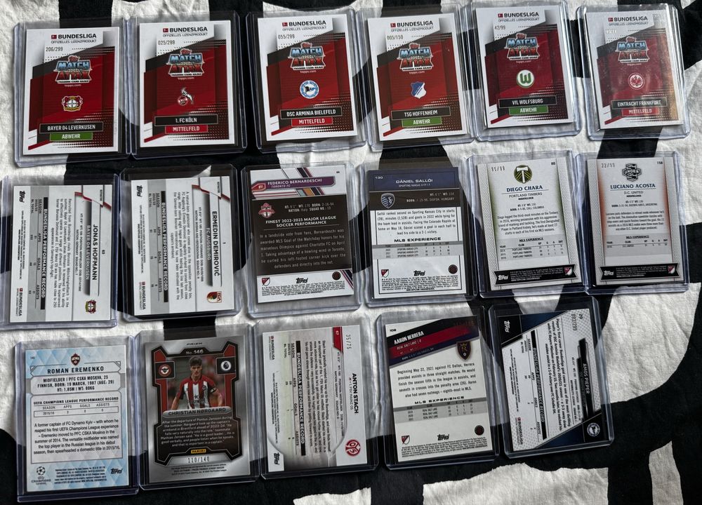 Topps Panini Номерирани футболни карти