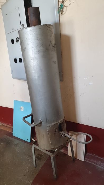 Титан. Большой..