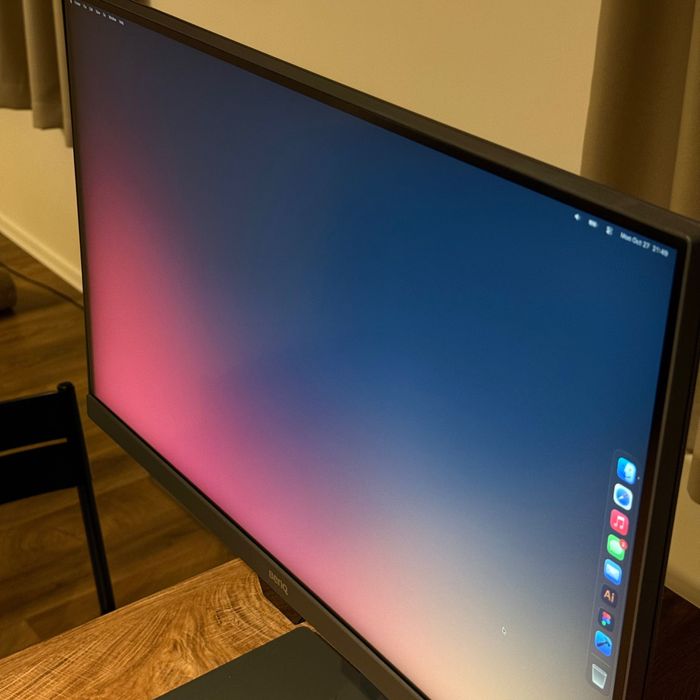 Професионален монитор BenQ PD2705Q-T