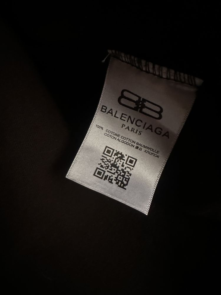 Мъжки тениски  Ba*le*ncia*ga, HU*GO, Nike, Giv*en*chy