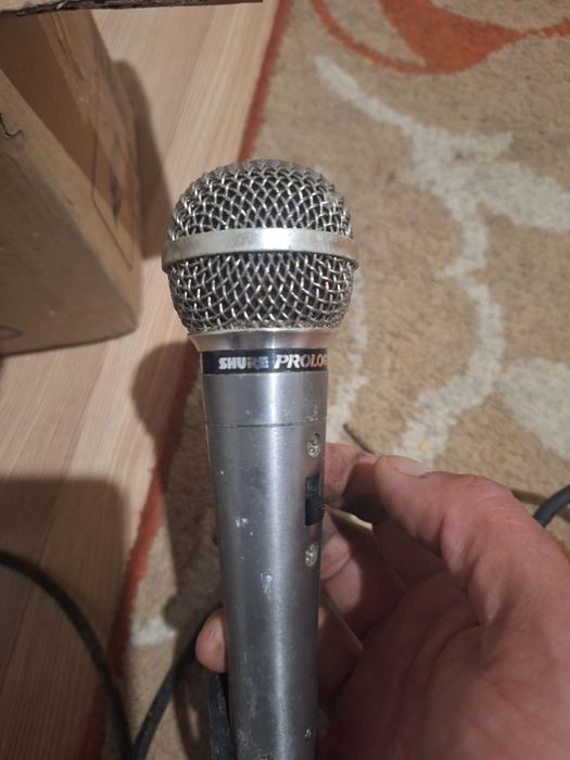 microfon shure cu fir