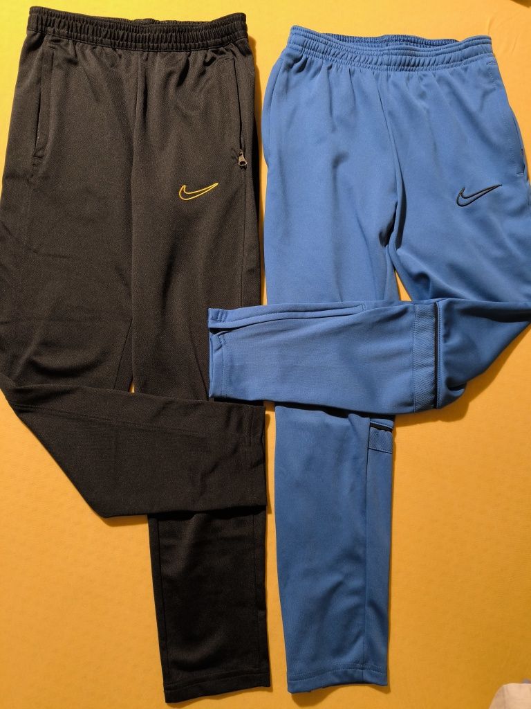 Nike и Ски екип Rossignol за 10-12г.