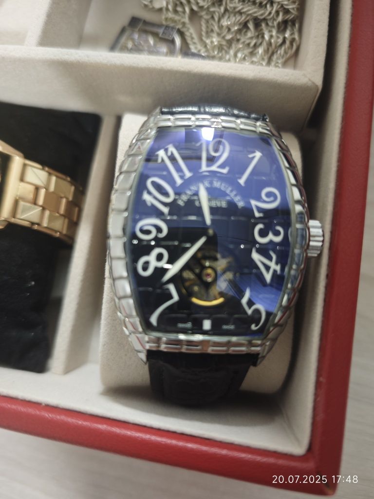 продаются часы автоподзавод механические Franck Muller