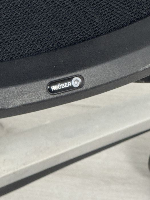 Ергономичен въртящ се стол Klöber Duera - различни дизайни