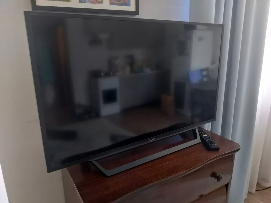Телевизор Sony (2016г)