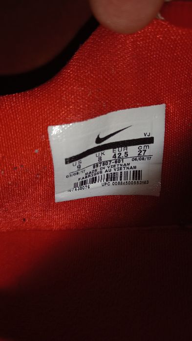 Ghete baschet Nike Hyperdunk low 2017