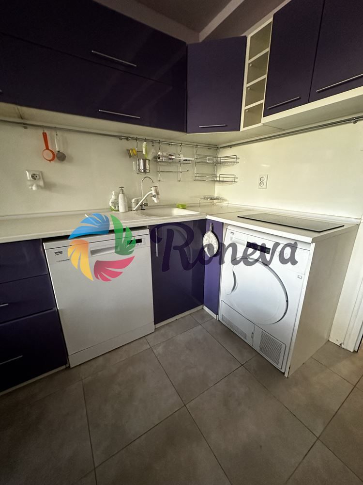 Продава се Тристаен апартамент в Варна, Младост 1 - 67 кв.м за 1933 €/кв.м - Снимка #3