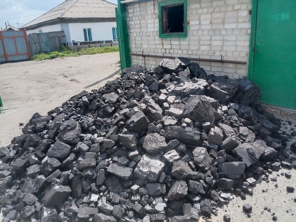 Уголь калиброванный и сортовой доставка по городу