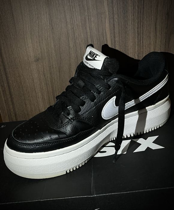 Нови дамски маратонки Nike оригинални