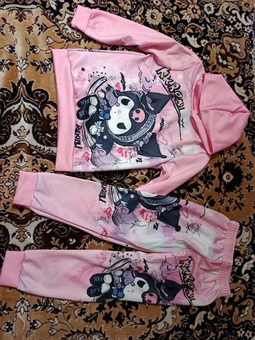 Продам костюм новый р 120 на 4-6 лет