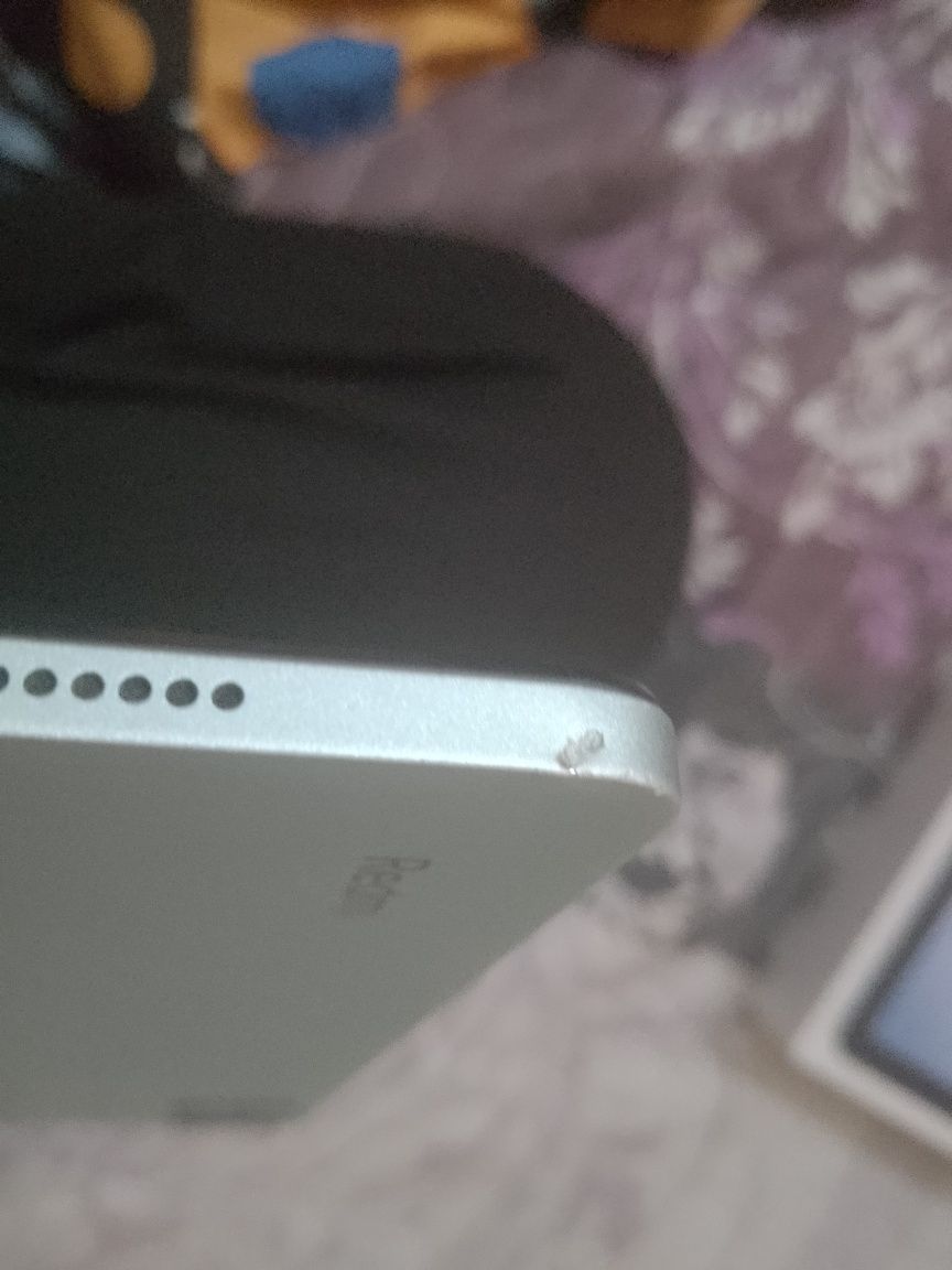 Redmi pad 4/128 срочно продаю