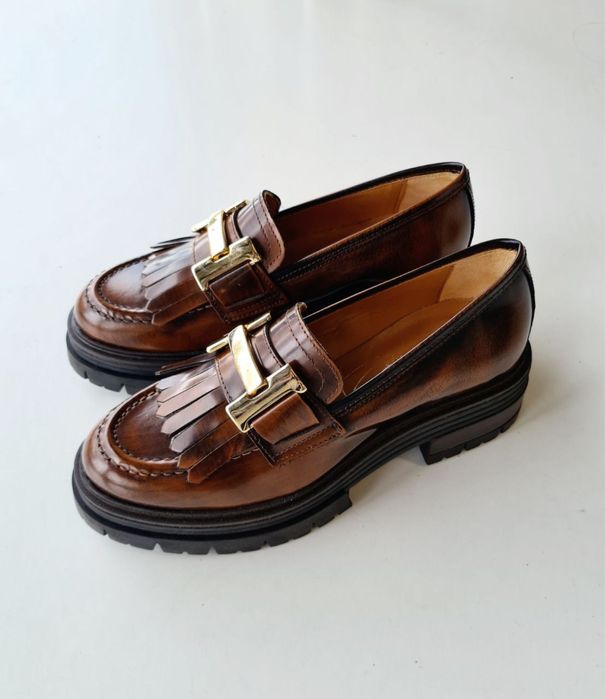 Продаю лоферы Италия