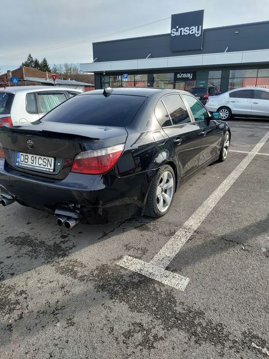 Când BMW seria 5 e60
An fabricație 2005
Motor 2.5 d 177 cp
Pachet M
J