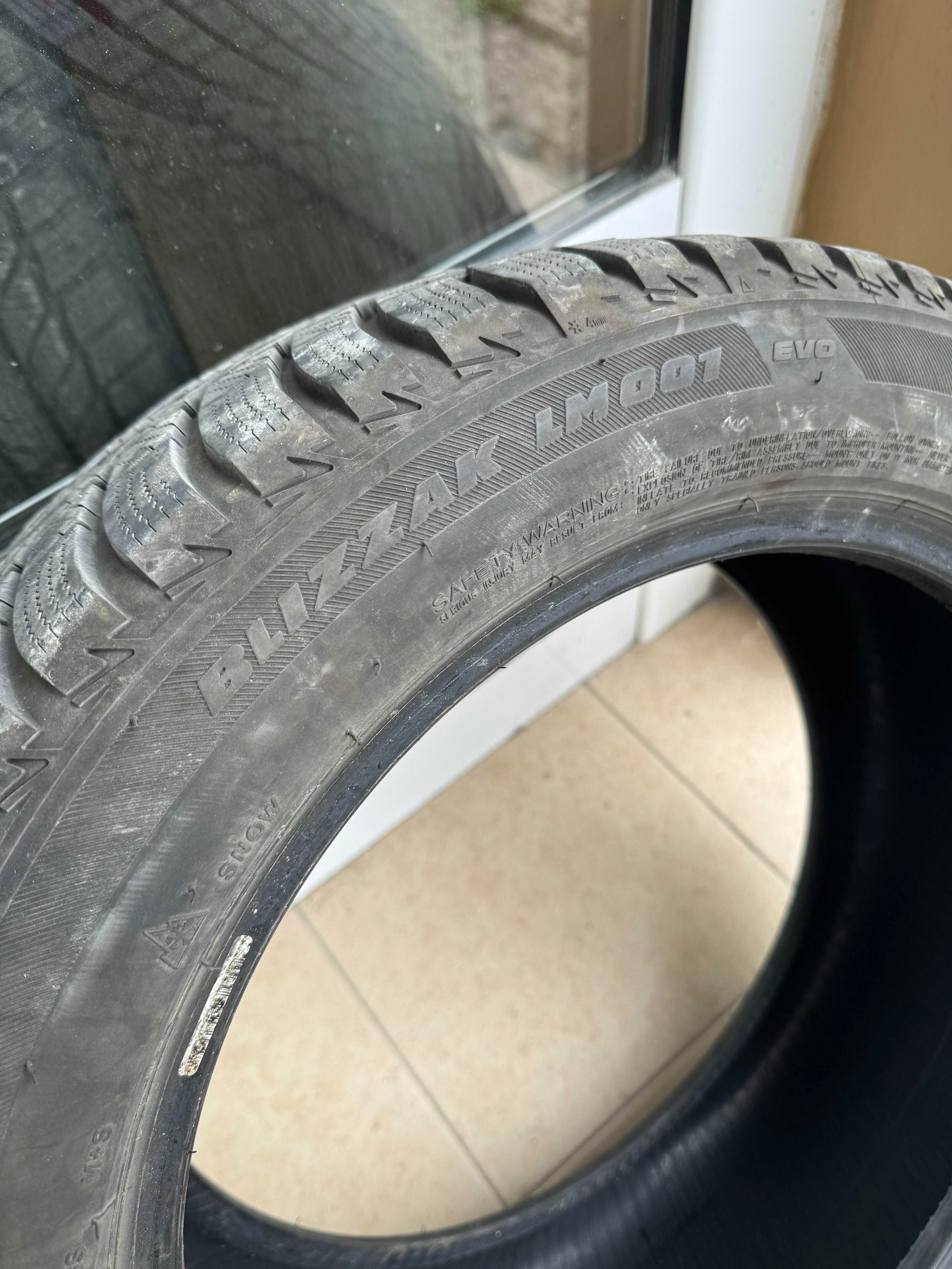 225/50/17 98H Bridgestone Blizzak Зимни