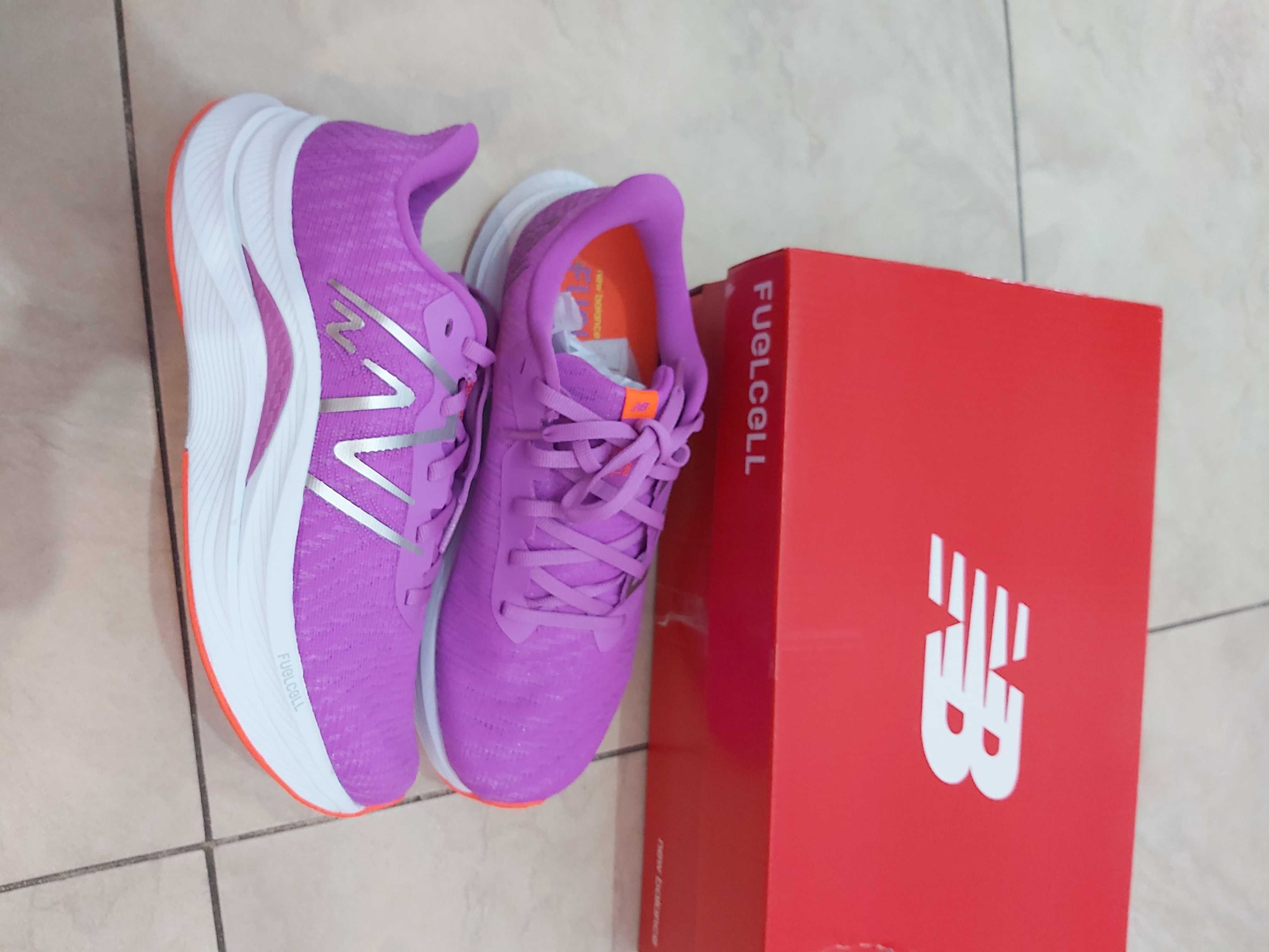 Маратонки New balance за бягане