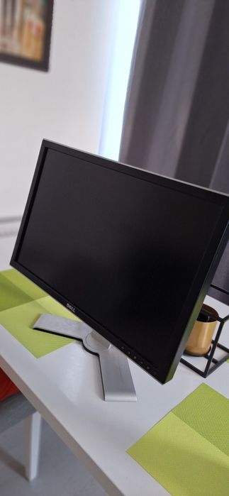 Vănd Monitor Dell 75 hz