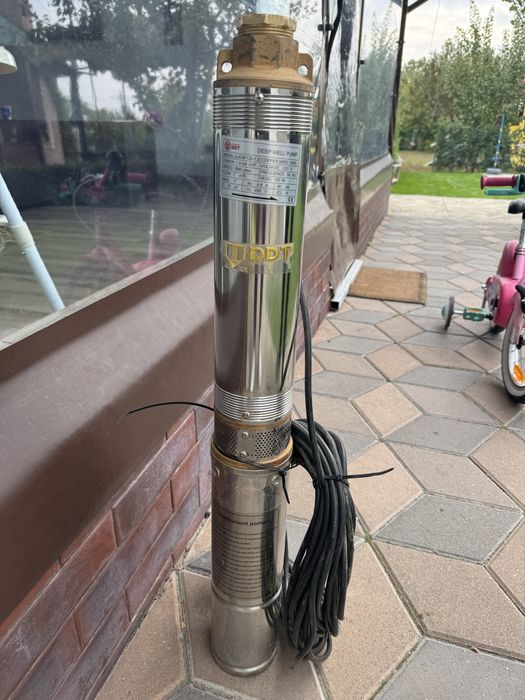 Submersibila DDT 1500W, 8 turbine, folosita 5 minute