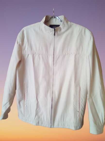 Стильная куртка как новая