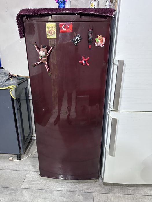 Продам морозильную камеру