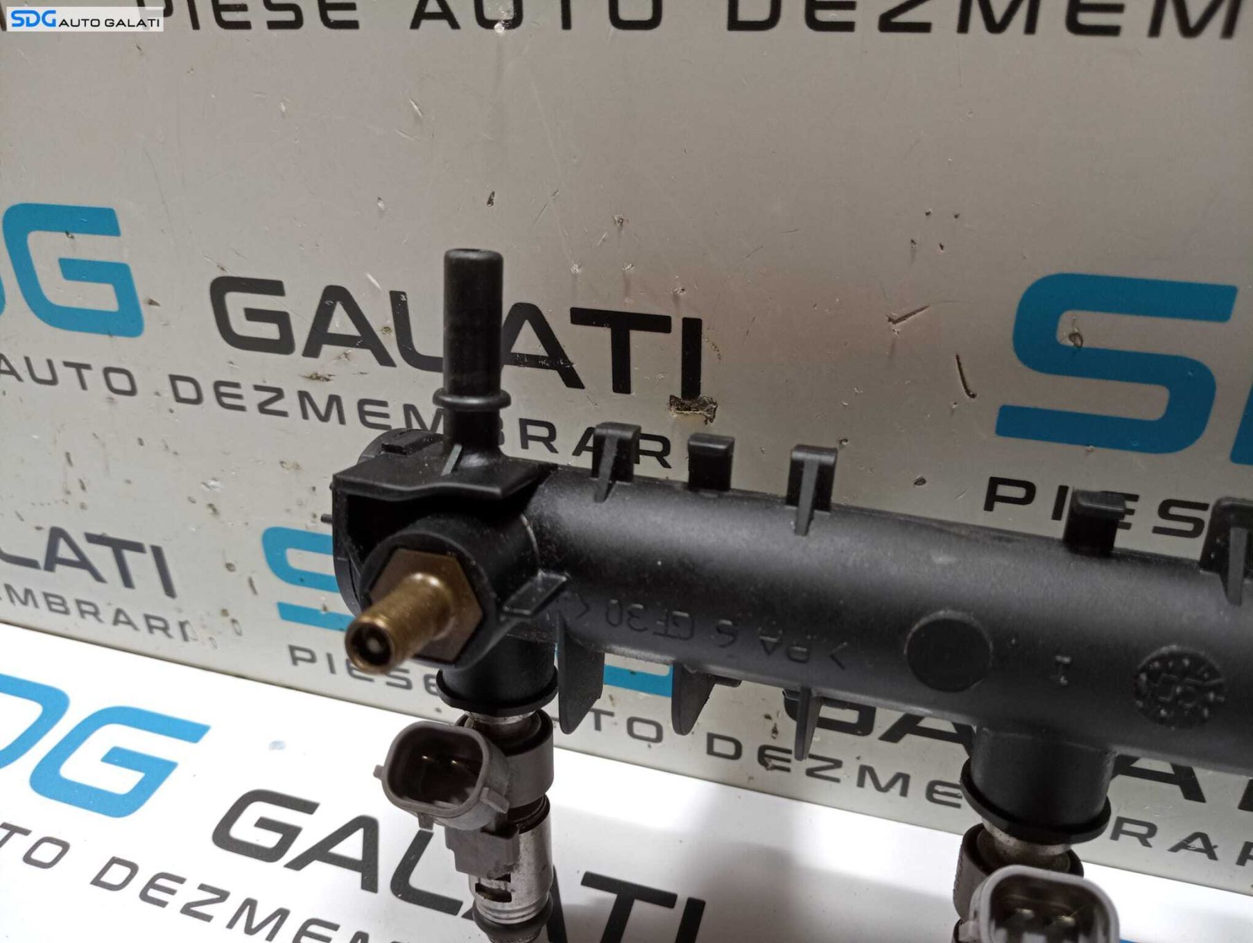 Rampa Presiune Combustibil Benzina cu Injectoare Peugeot 207 1.4 16V 2006 - 2014 Cod 9646135180 [M6009]