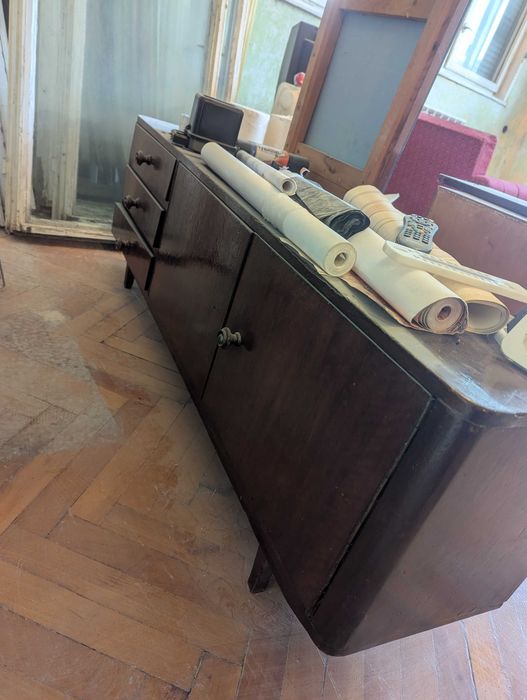 Безплатно Мебели