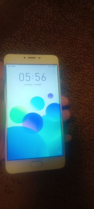 Продам телефон мейзи