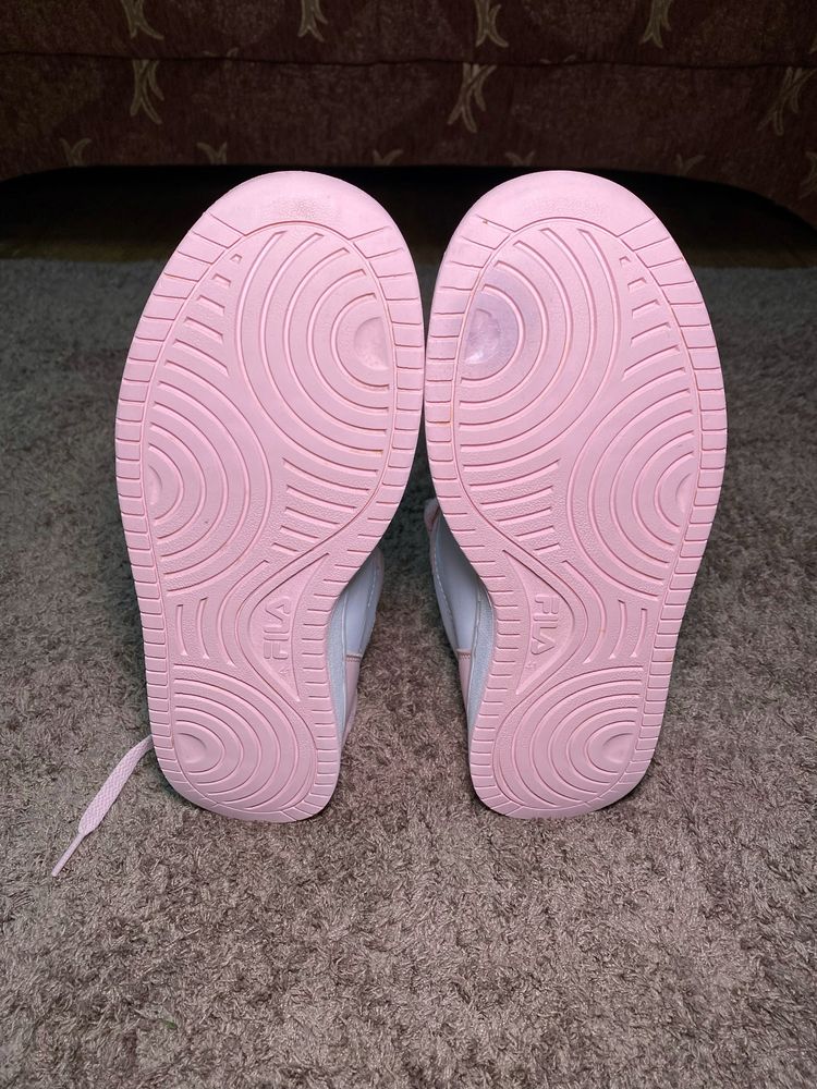 Sneakers FILA Roz Baby Pink marimea 41 femei Adidasi