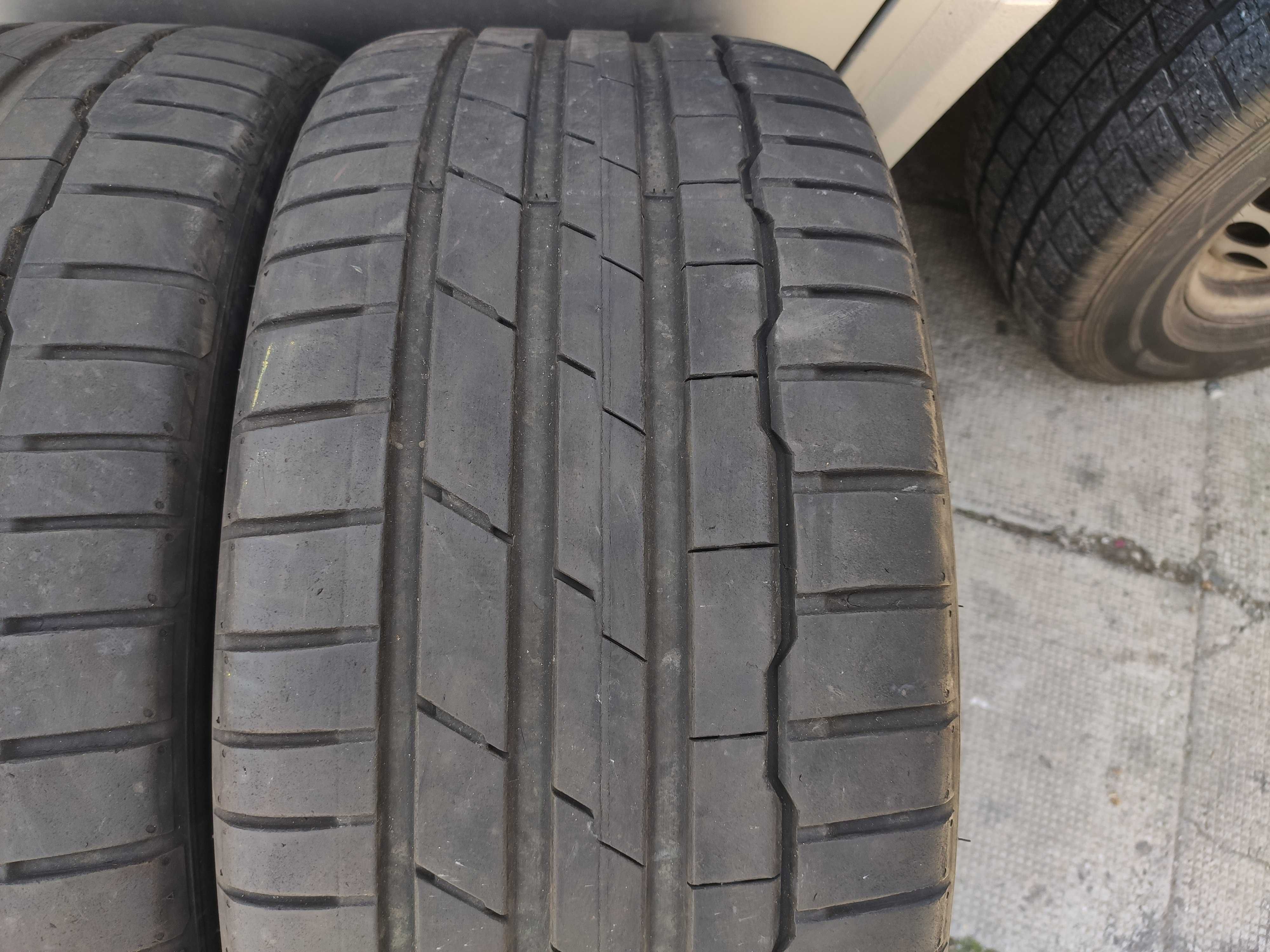 2бр Летни Гуми 255 35 20 - Hankook - DOT 2021