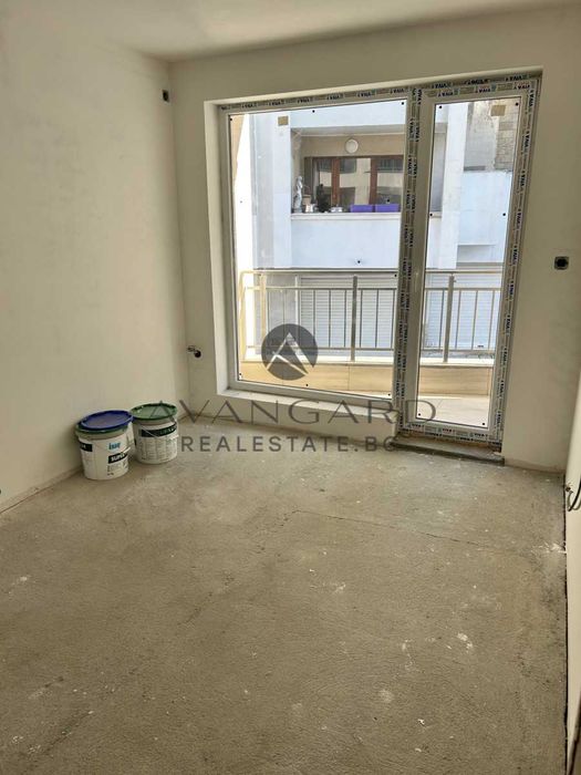 Продава се Двустаен апартамент в Пловдив, Център - 52 кв.м за 2958 €/кв.м - Снимка #2