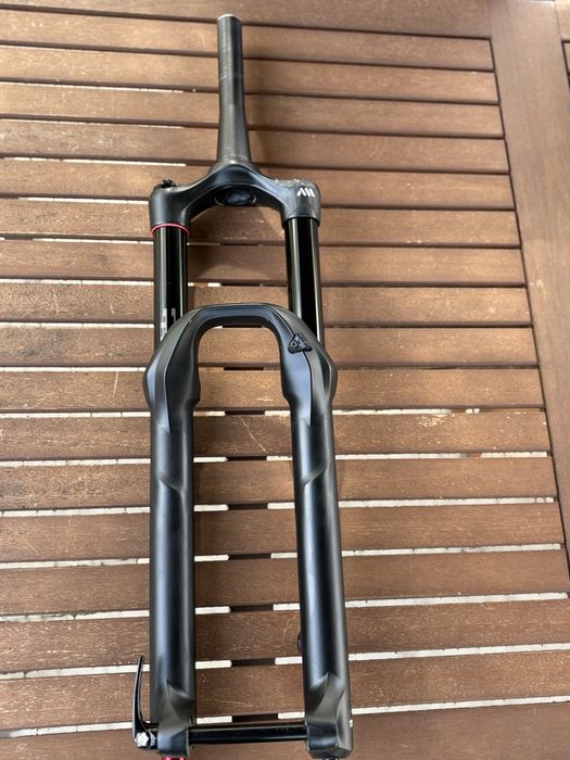 RockShox Lyrik RCT3 160 мм