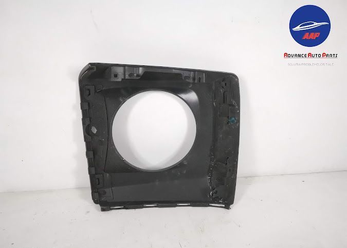 Оригинална рамка за фар дясна страна Мерцедес-Бенц / Mercedes-Benz G-K