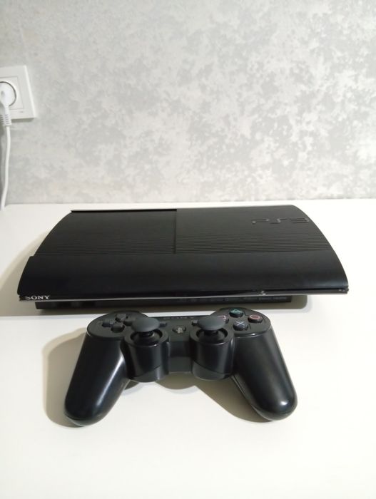PS 3 Super slim 500 GB