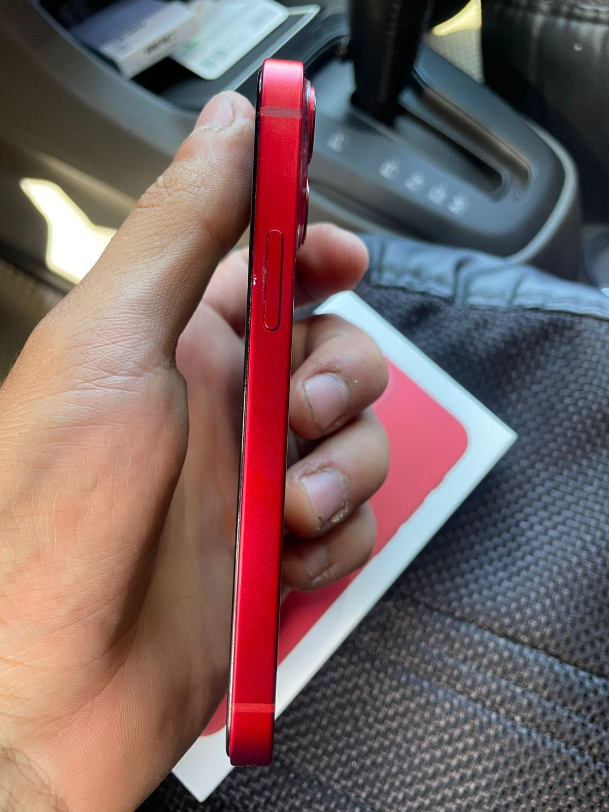 iPhone 13 mini Продам в отличном состоянии