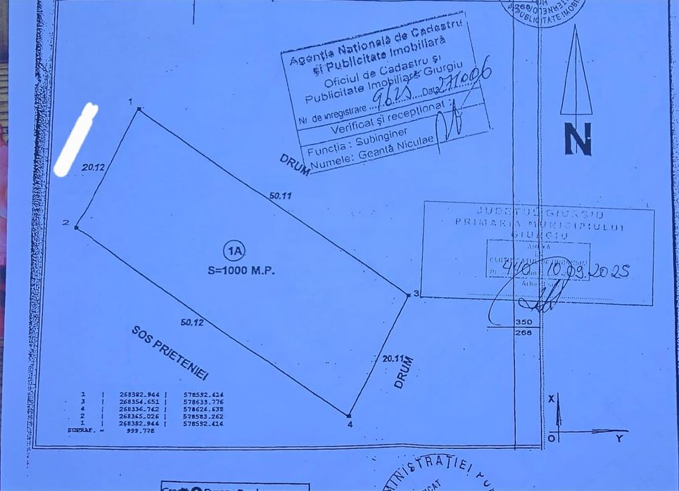 Teren intravilan de vânzare