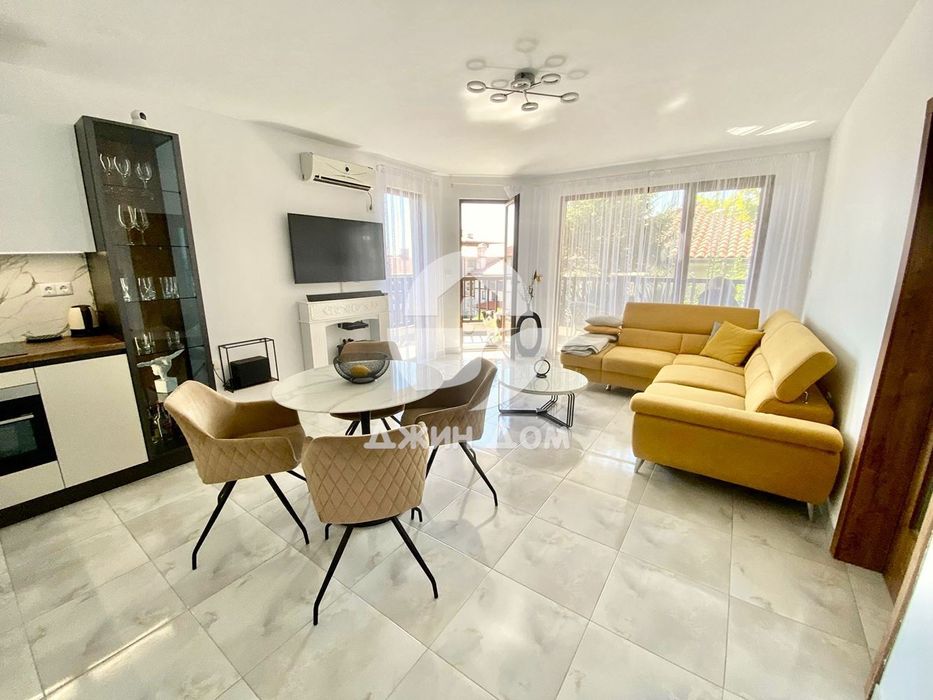 Тристаен апартамент с ГЛЕДКА МОРЕ в Сън Коуст Резорт, гр. Свети Влас