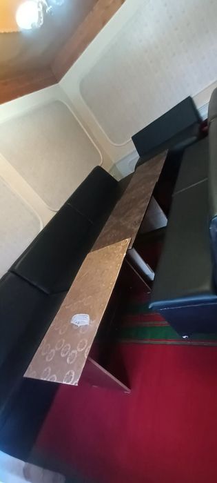 Mebel sotiladi owxona va kafelar uchun