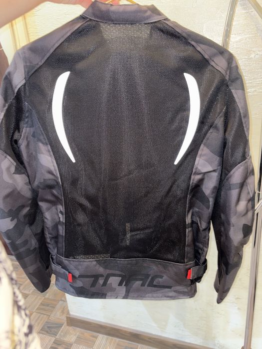 Продам новую женскую мотокуртку