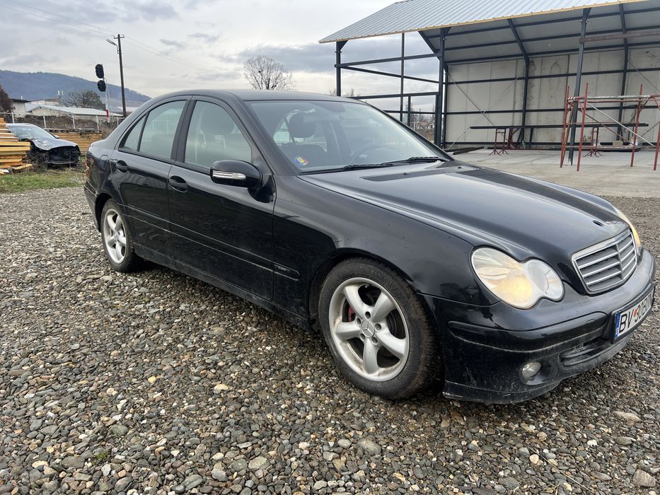 Vand Mercedes-Benz c200