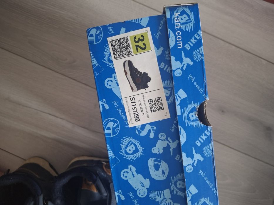 Ботинки осенние 32 размер