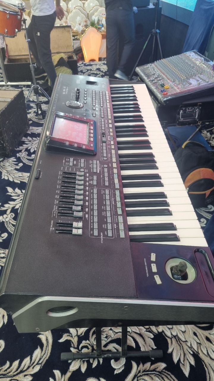 Korg pa3x  sotiladi