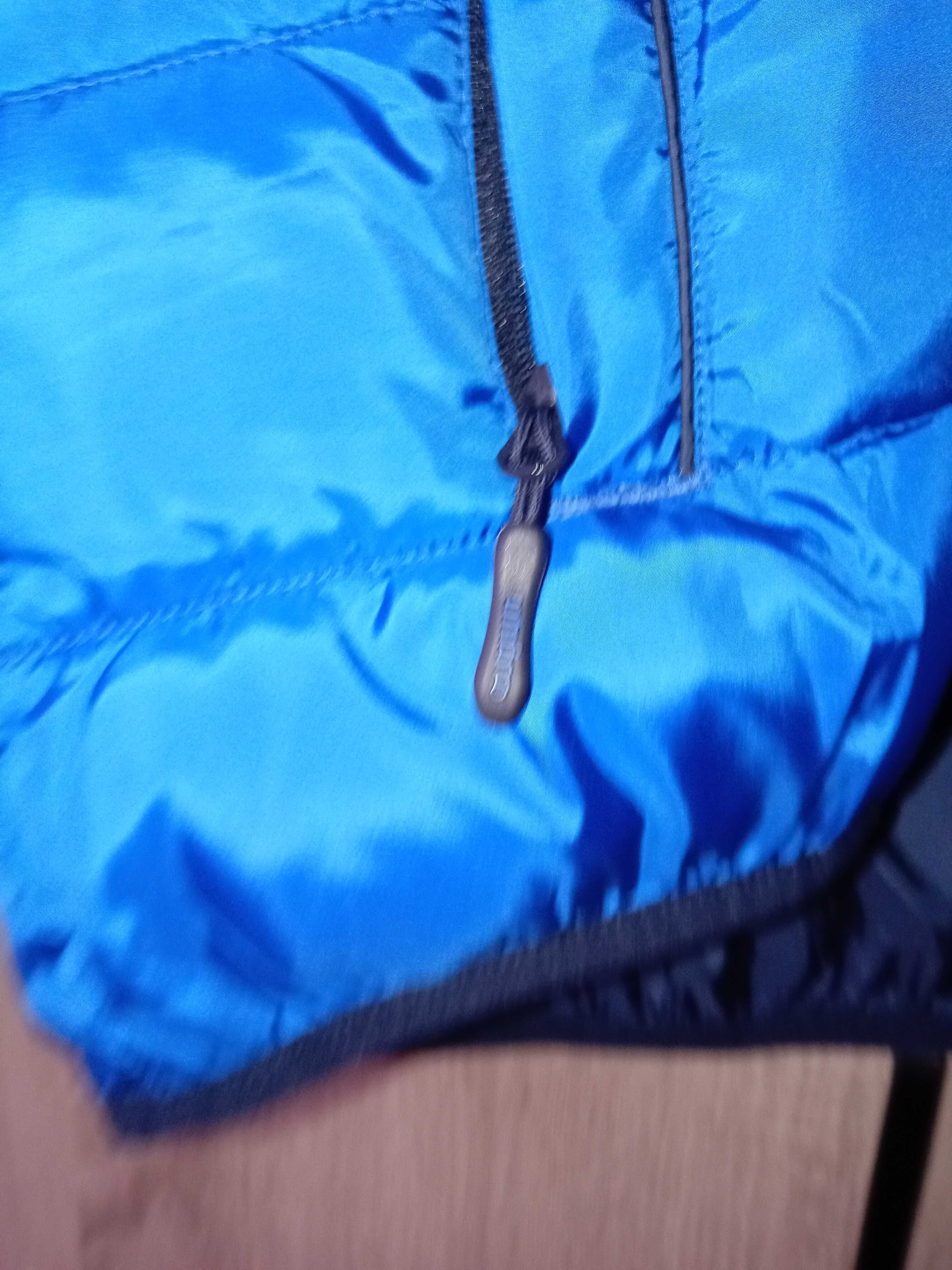 Мъжко яке Umbro.