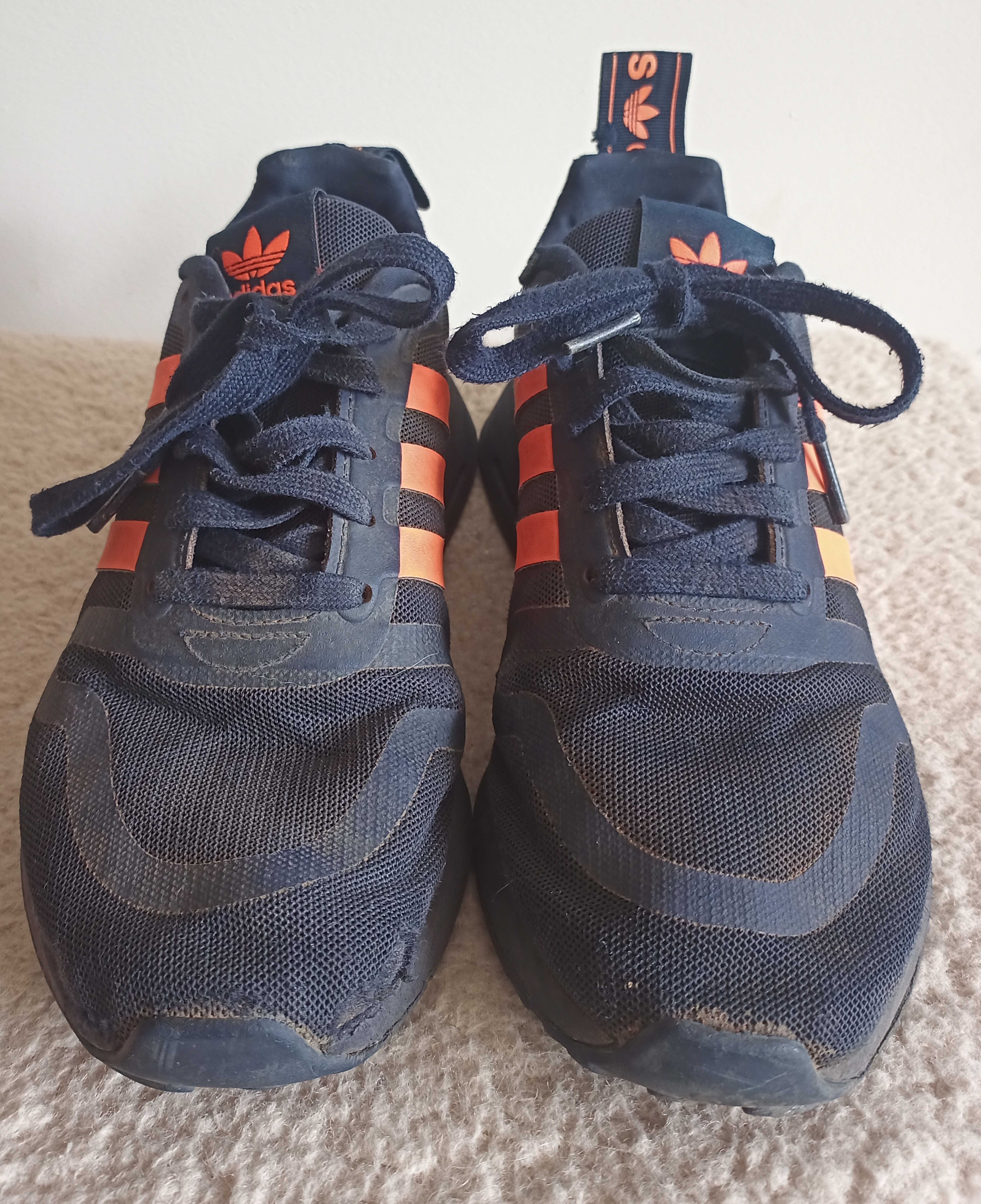 Използвани детски маратонки Adidas - размер 36 - тъмносини с оранжеви